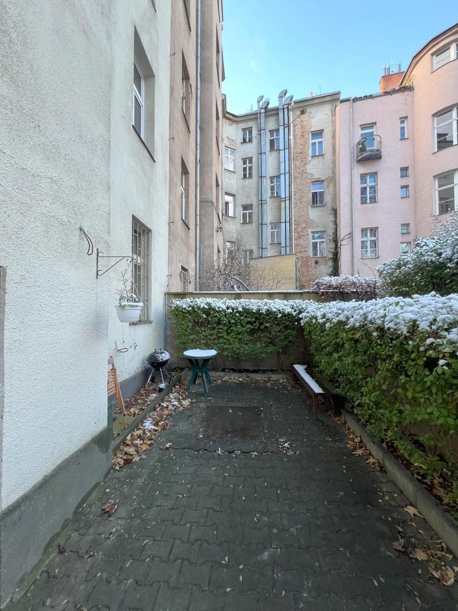 Cozy Garden Apartment In The Heart Of Prague Praga Exterior foto